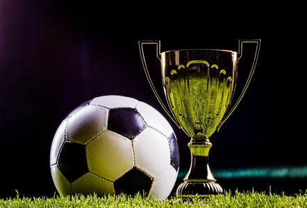 个人纷纷慷 个人纷纷慷