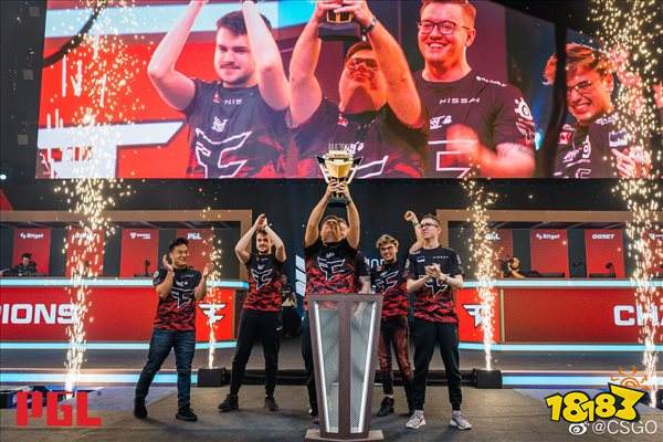 卫冕前景更 卫冕前景更